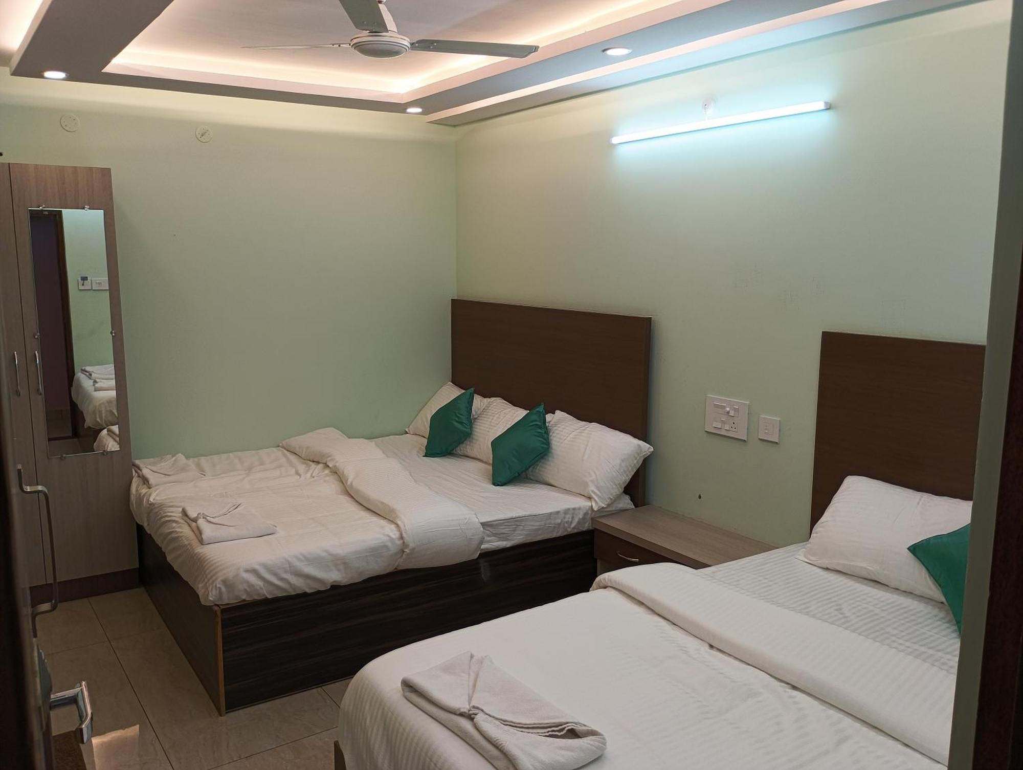 Malar Park Hotel Tiruvannāmalai Værelse billede