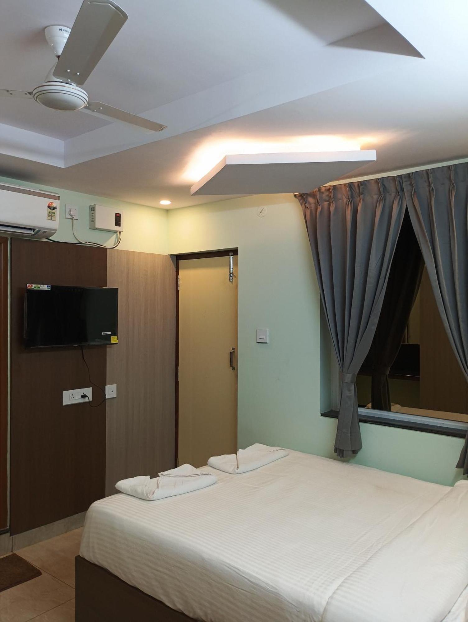 Malar Park Hotel Tiruvannāmalai Eksteriør billede